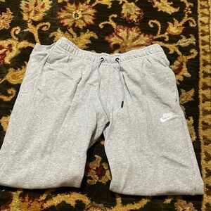 Nike joggers